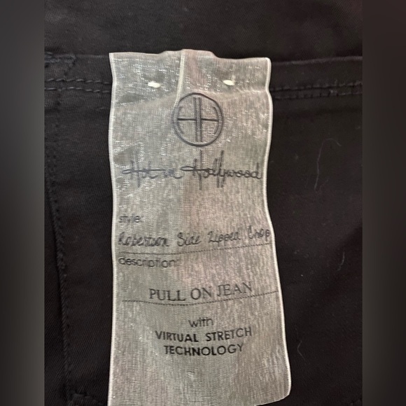 BNWT Hot in Hollywood Robertson Side Zipped Cropped Pull on Jean - Size 2X - Picture 5 of 5
